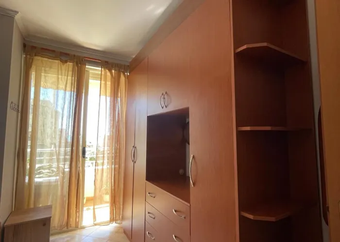 公寓 Holiday Rooms Durres